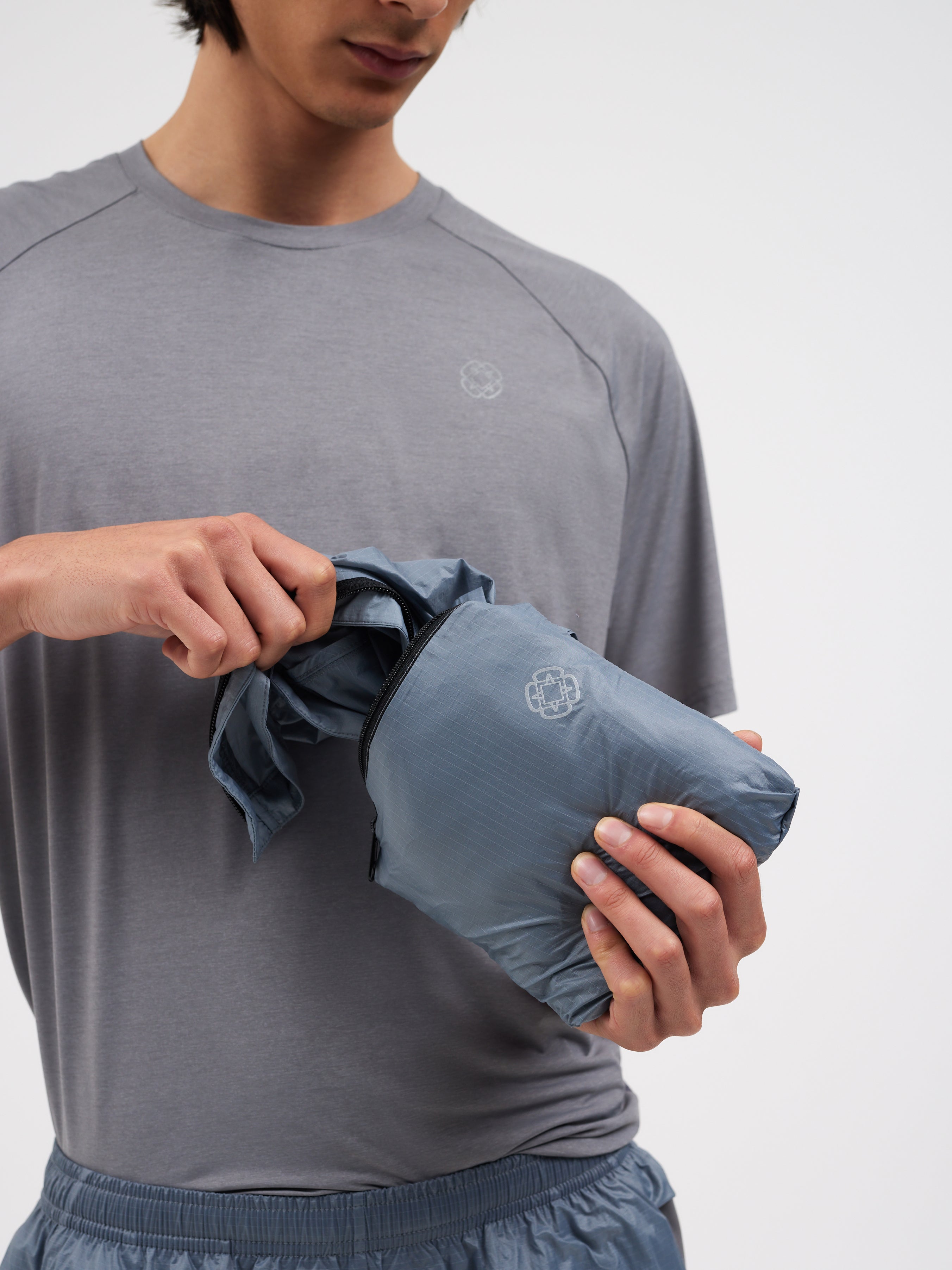 Packable Lightweight Ripstop Windbreaker