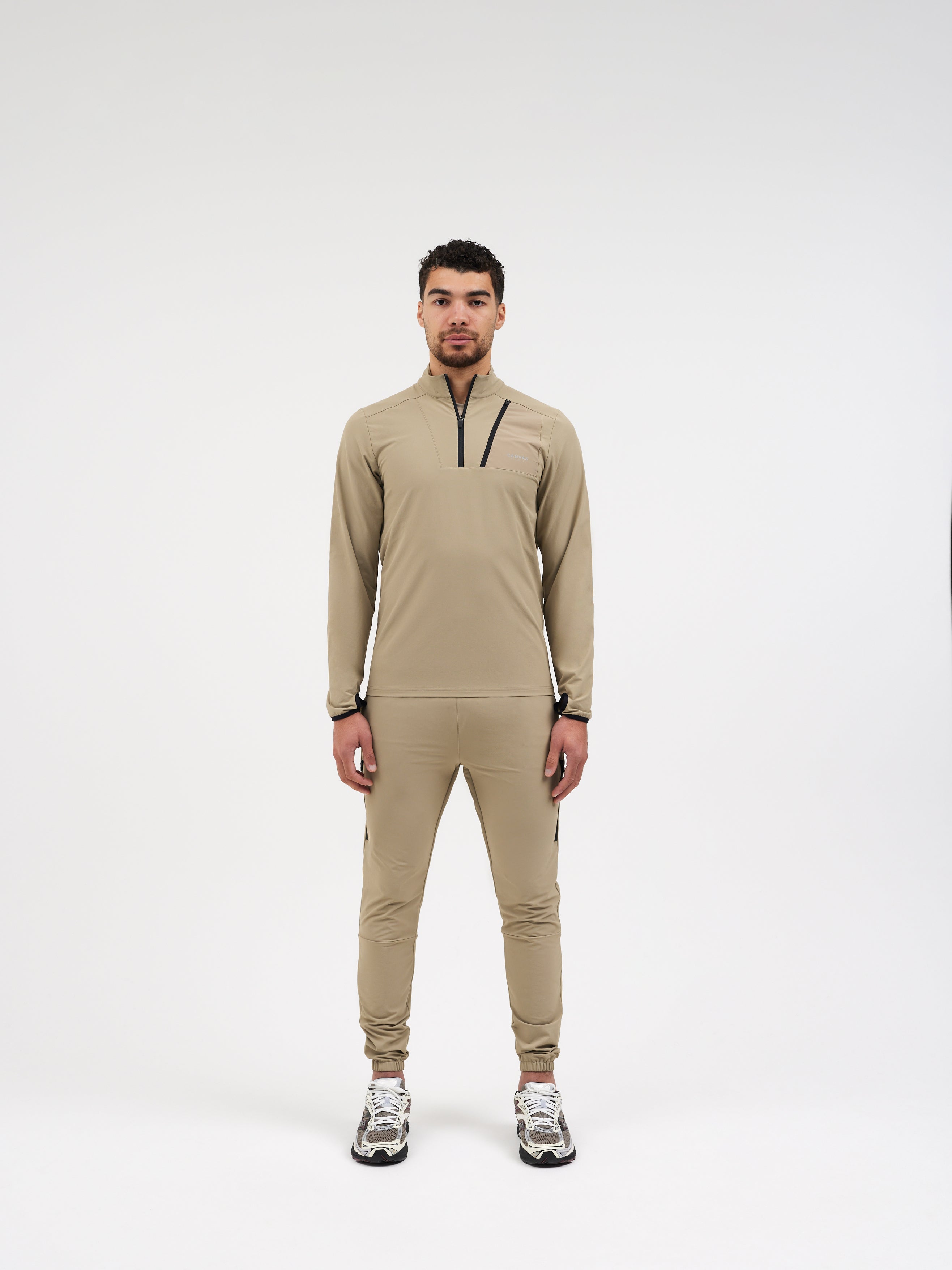 District Quarter Zip