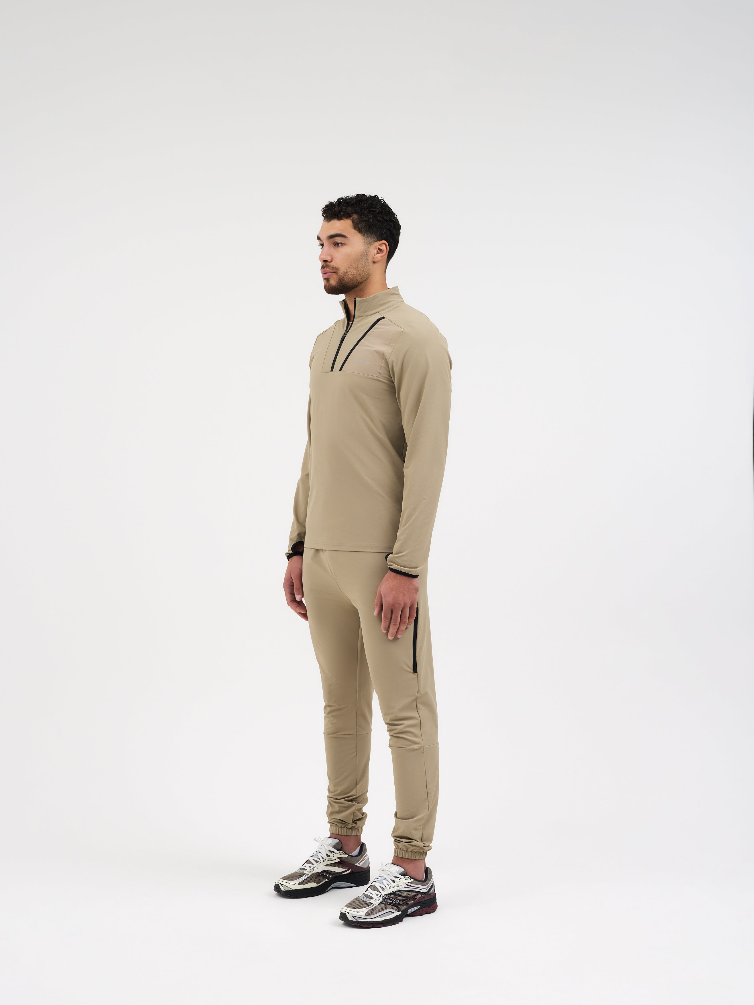 District Quarter Zip