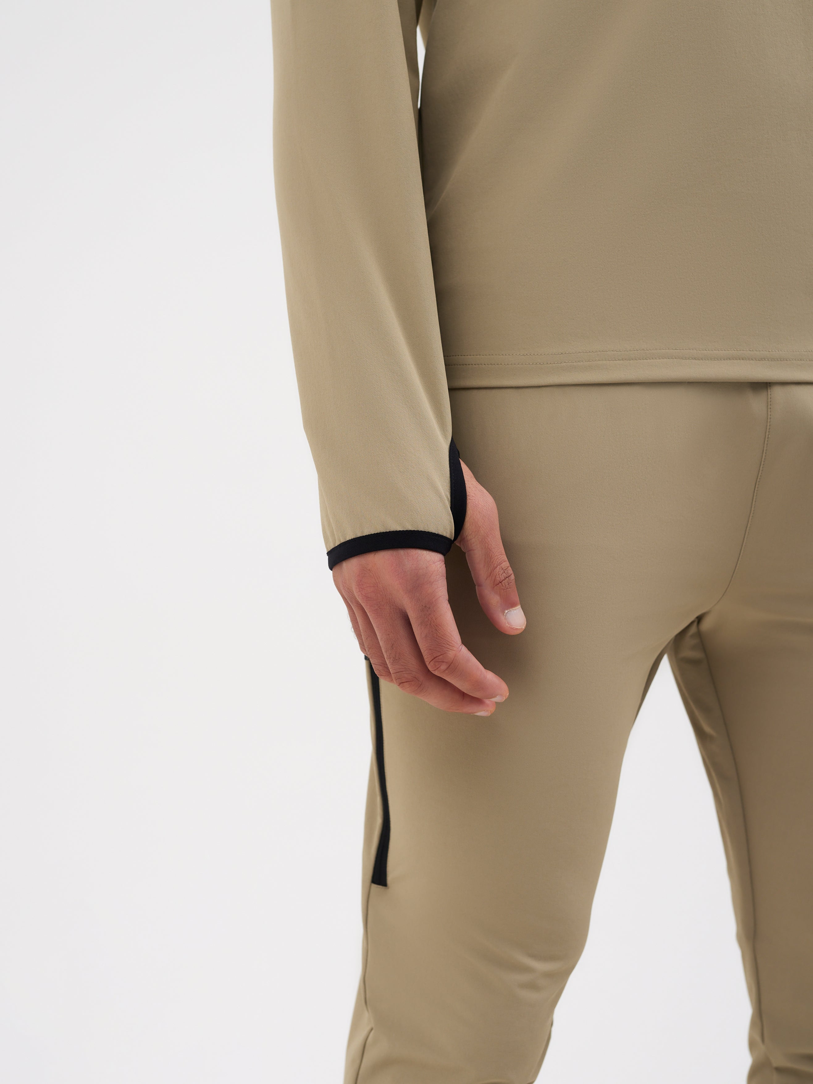 District Quarter Zip