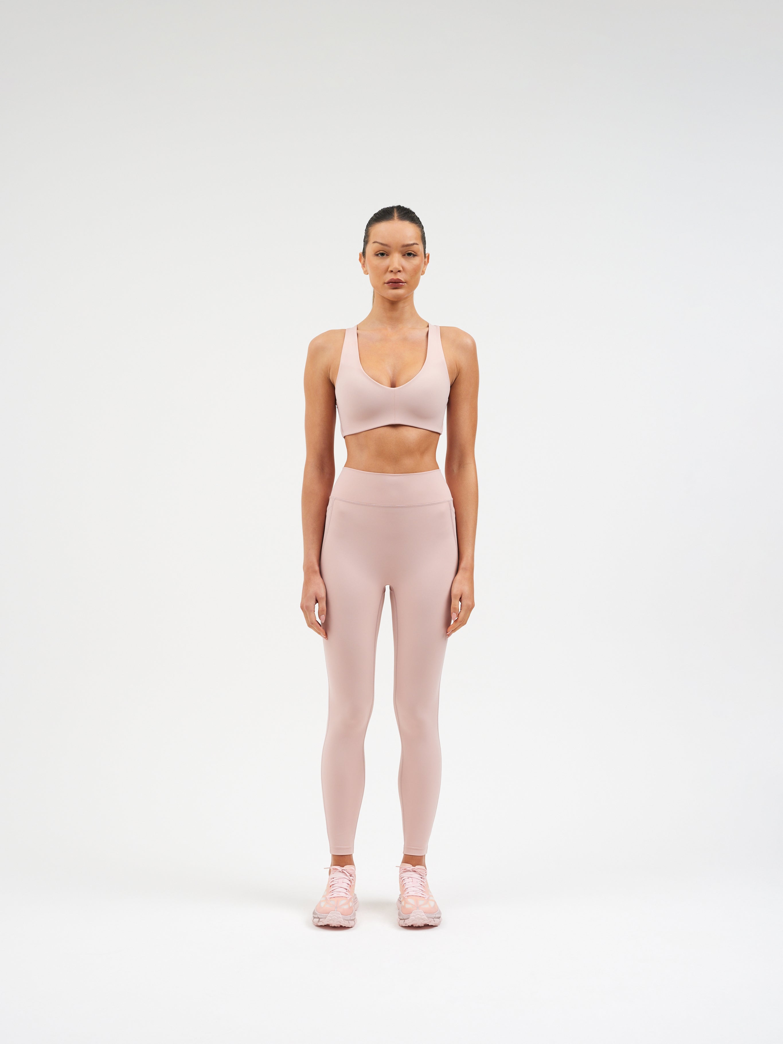 Technical Cross Strap Sports Bra