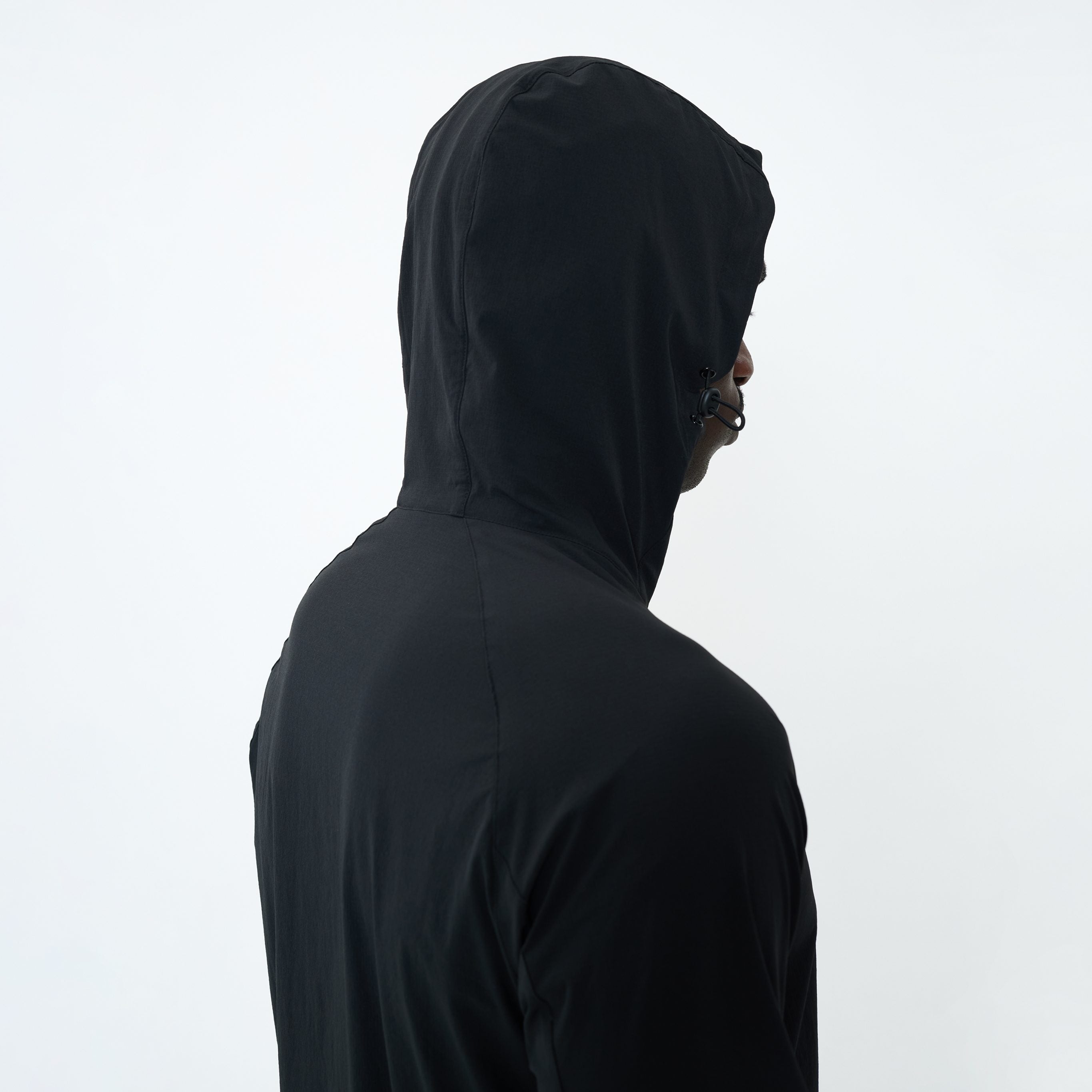 Canvas Athletic Track Windbreaker in black, view 4