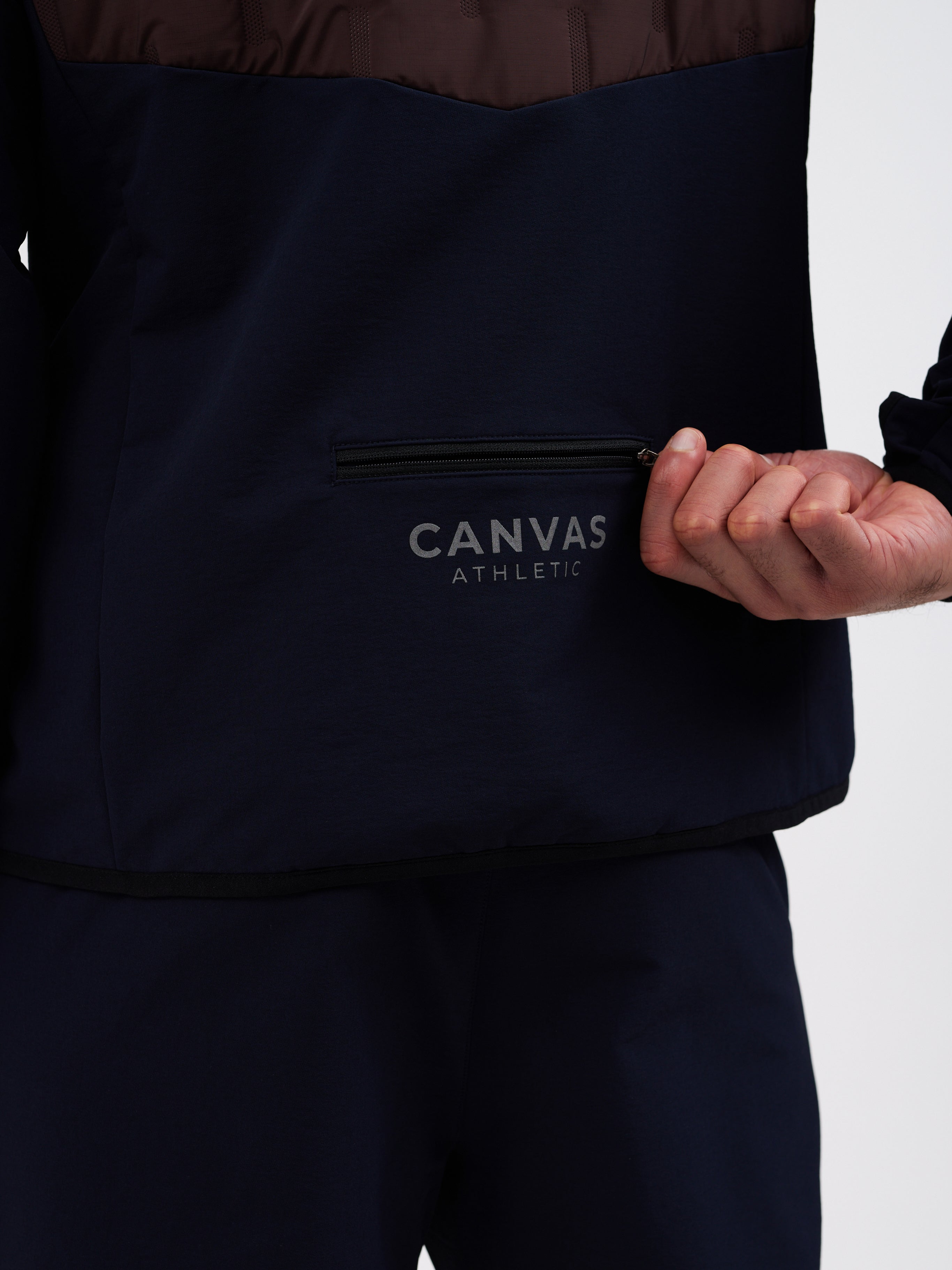 District Panel Technical Gilet