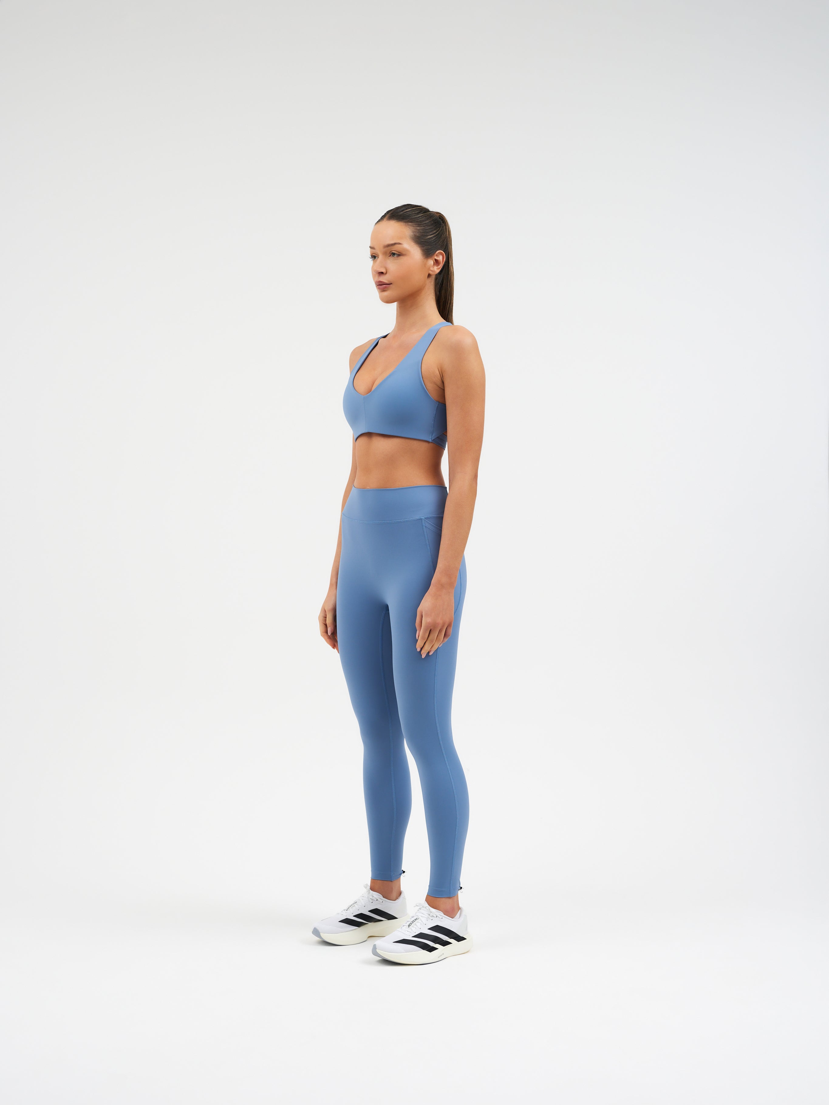 Technical Cross Strap Sports Bra